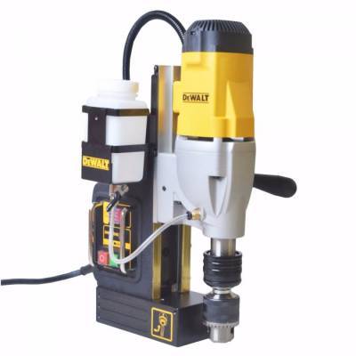 Furadeira base magnética